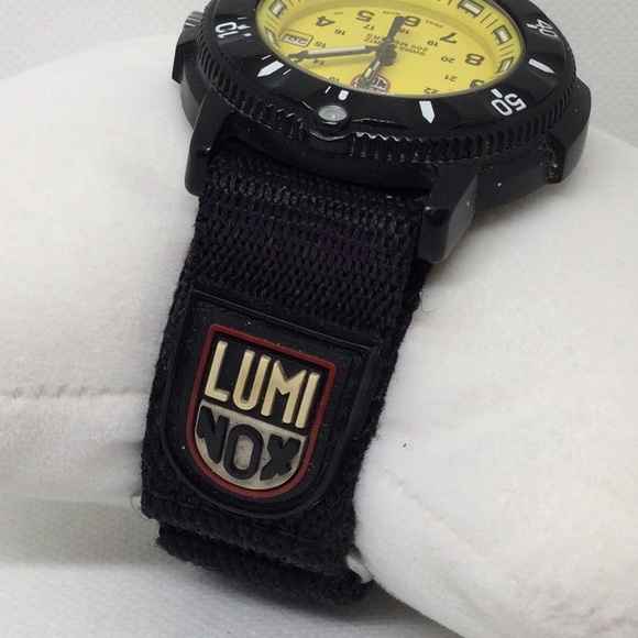Swiss Luminox Watch Navy Seals - Picture 4 of 7